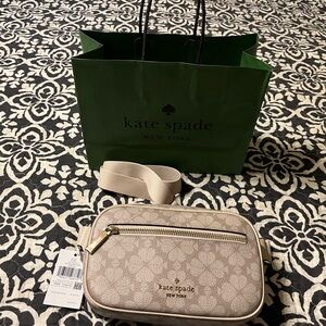 BNWT Kate Spade Fanny Pack